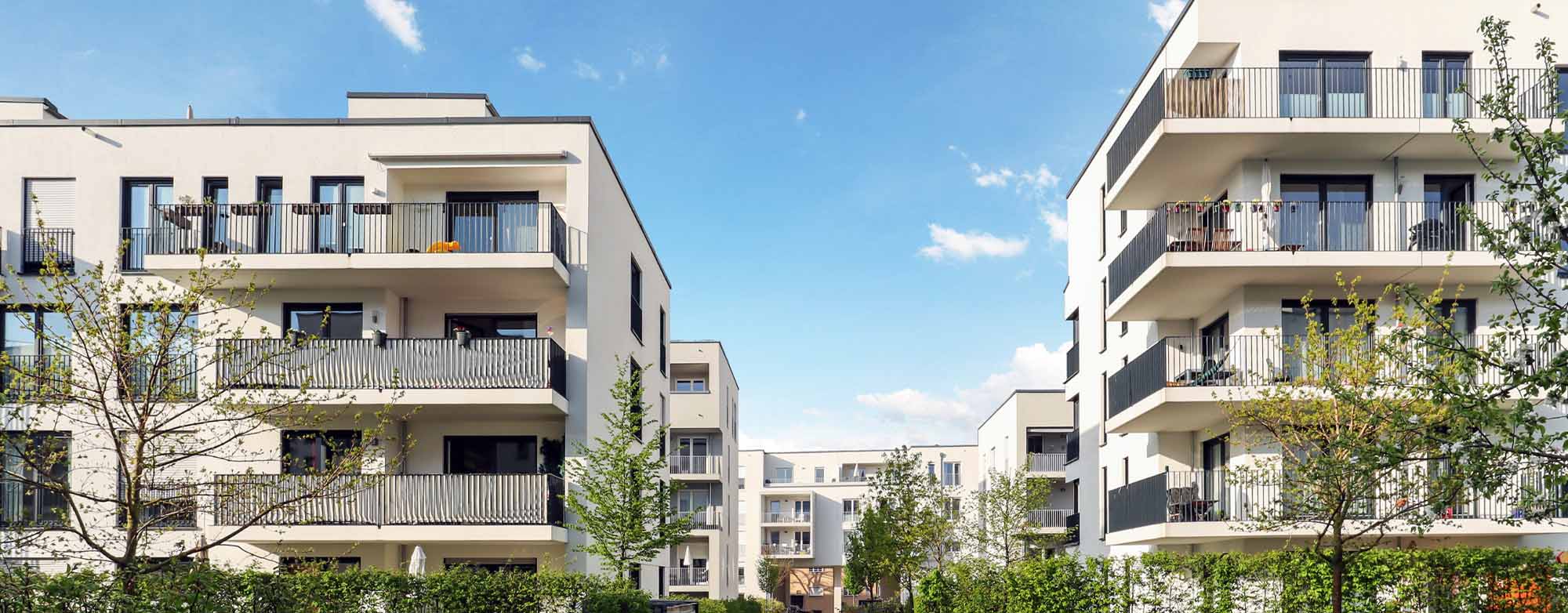 Condos representing condo/renters insurance - bluestoneins.com